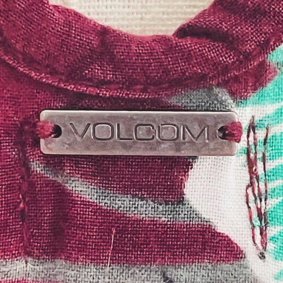 Volcom Floral Spaghetti Strap Criss Cross Back Tank Cami Dress Size XS - Picture 6 of 6